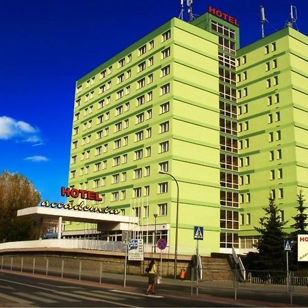 Hotel Accademia Ostrowiec Świętokrzyski Exterior foto